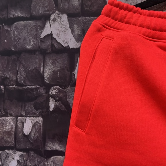 PUMA SHORT SIZE SMALL - Picture 6 of 6